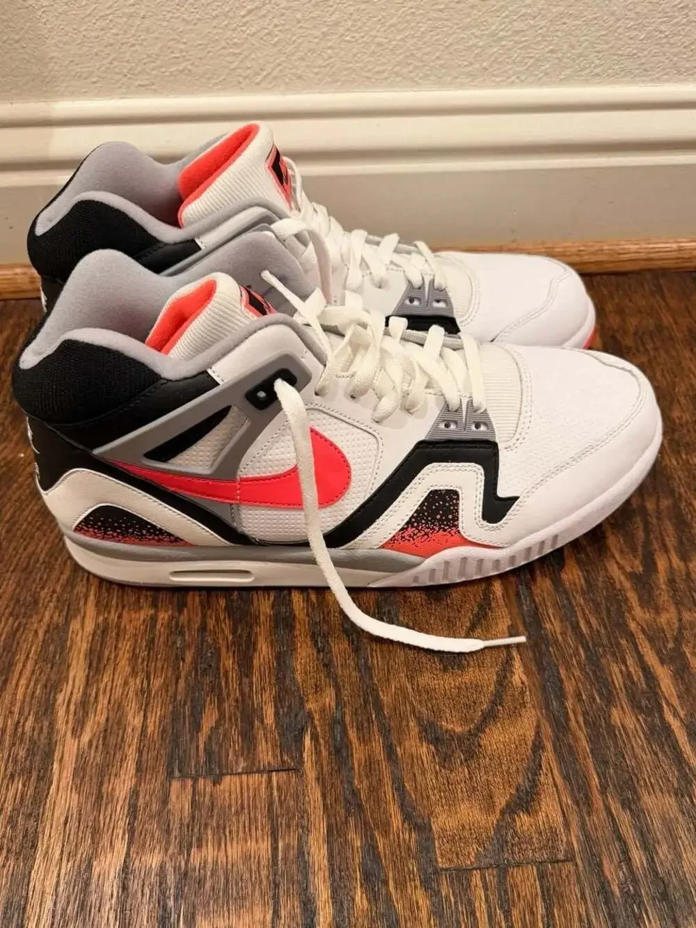 Nike Air Tech Challenge II Hot Lava Size 14